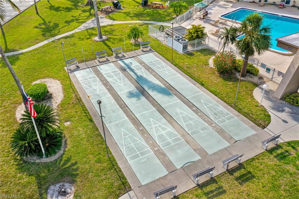 CARLTON HOUSE - Residential