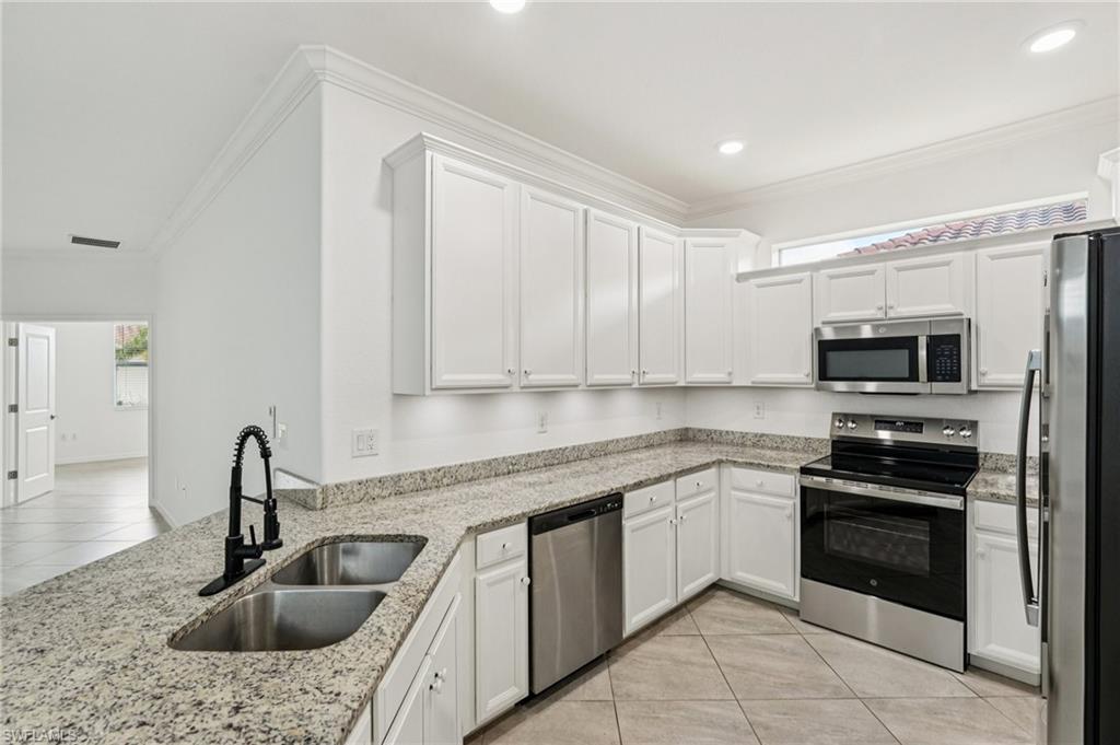 ORANGE BLOSSOM RANCH - Residential