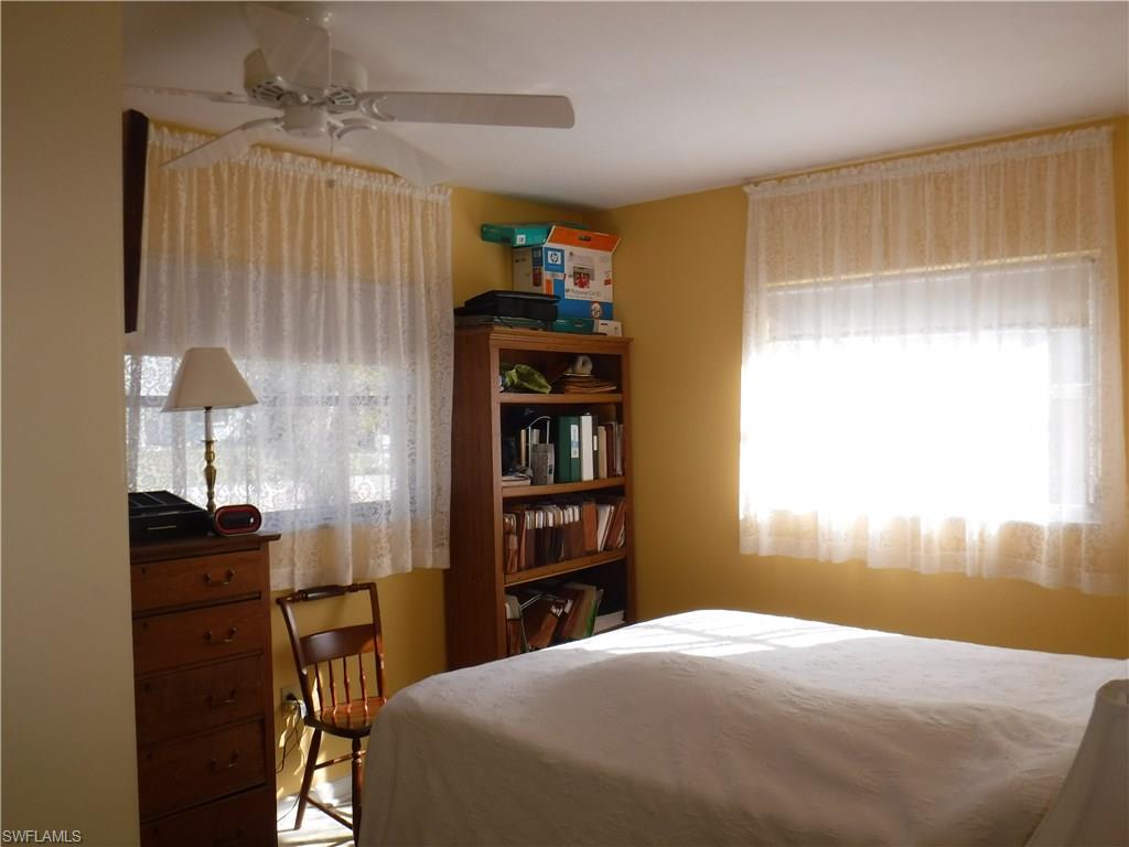 NAPLES SOUTH - Residential