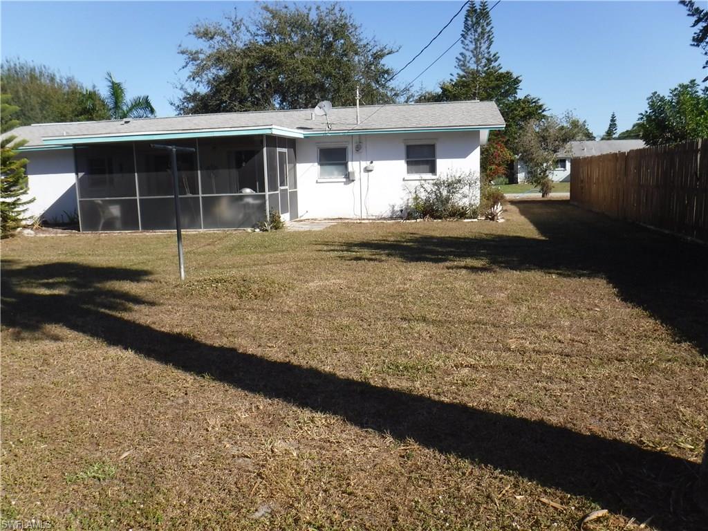 NAPLES SOUTH - Residential