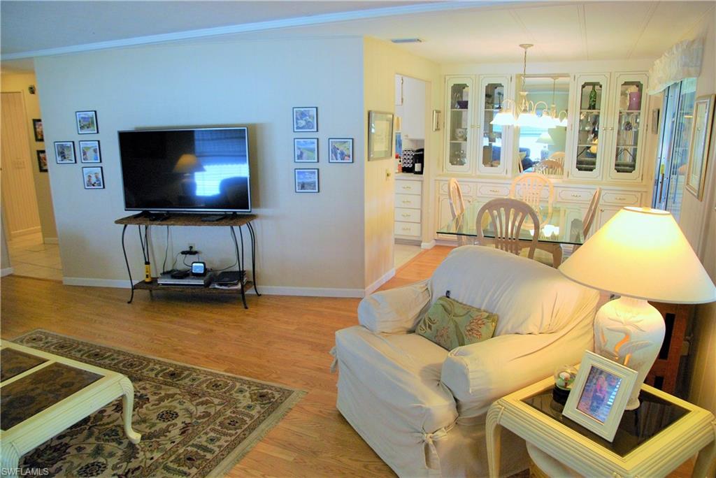 SIX LAKES COUNTRY CLUB - Residential