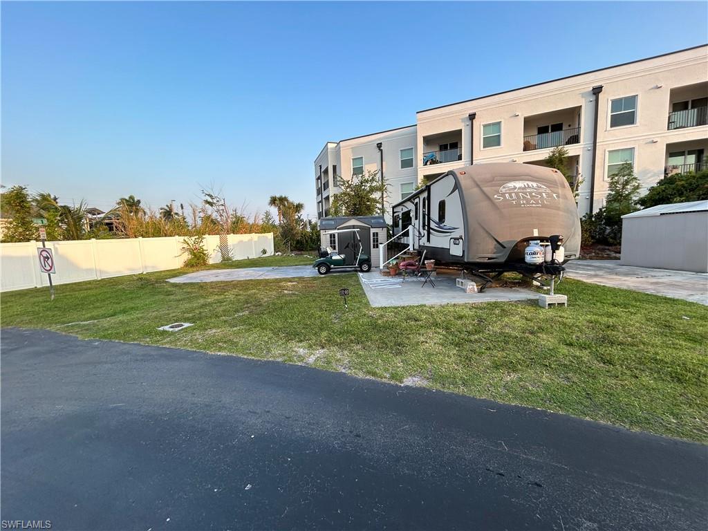 HOLIDAY CONDO INC - Land