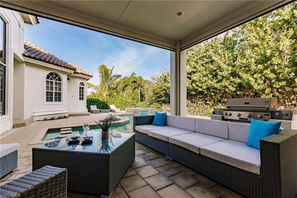 MOORINGS - Residential