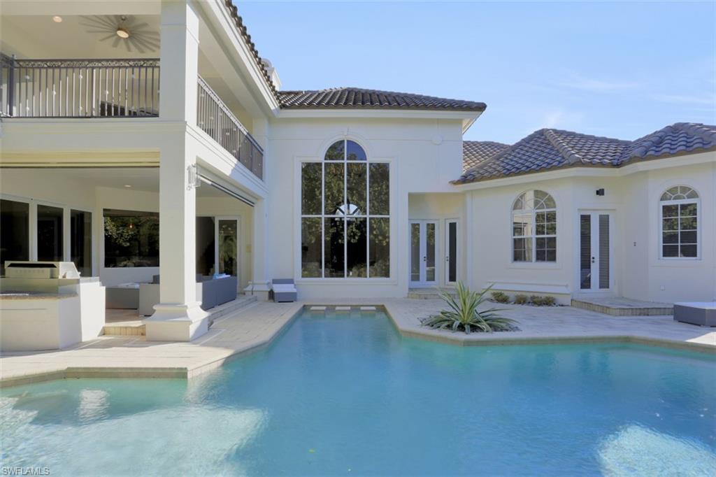 MOORINGS - Residential