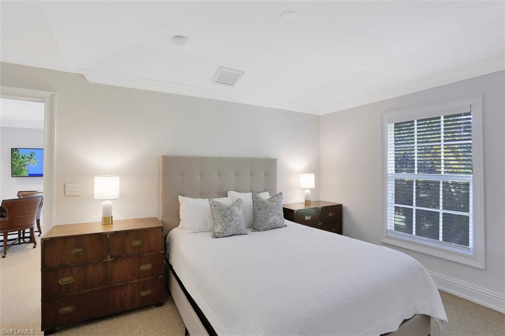 MOORINGS - Residential