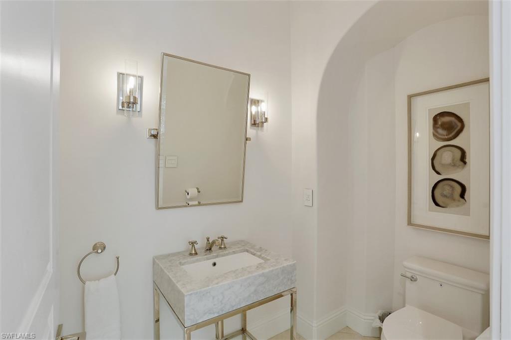 MOORINGS - Residential