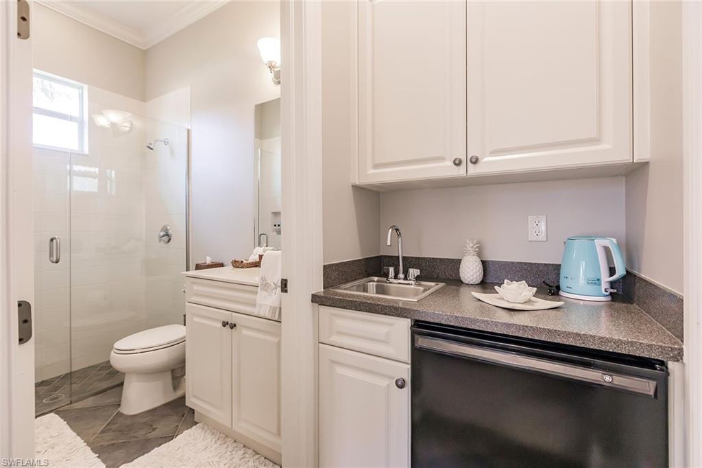 PRESTWICK PLACE - Residential Lease