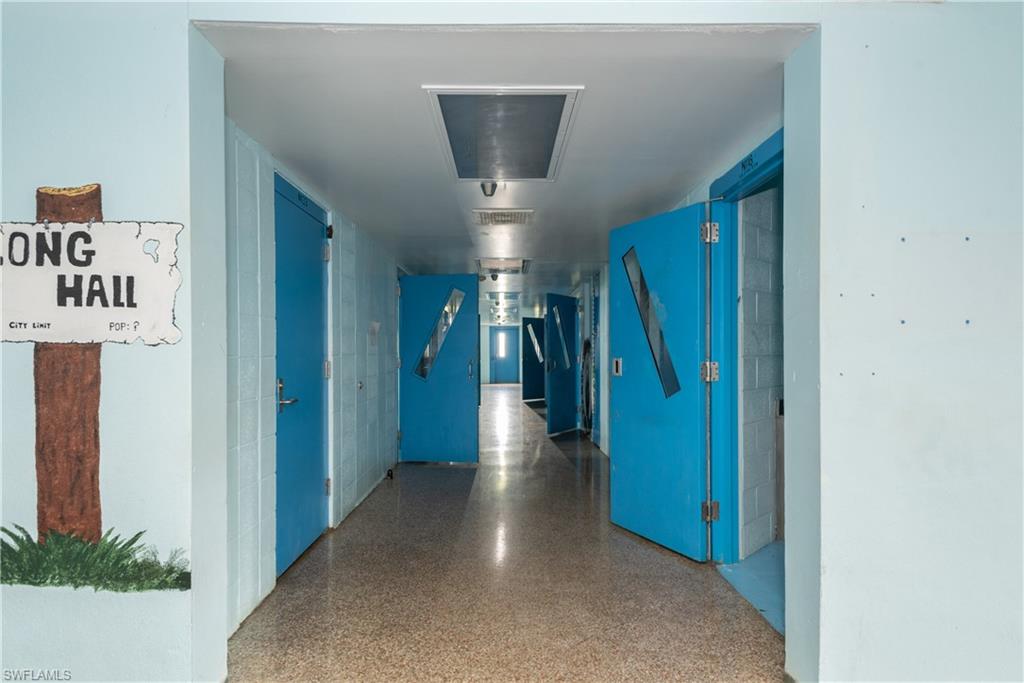 5871 SE Highway 31 12