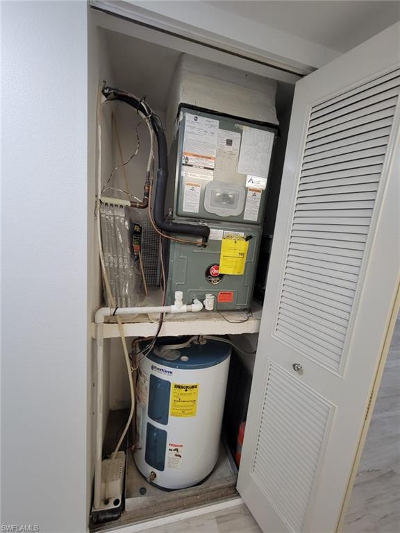 PINE RIDGE OF FORT MYERS VILLAGE - Residential