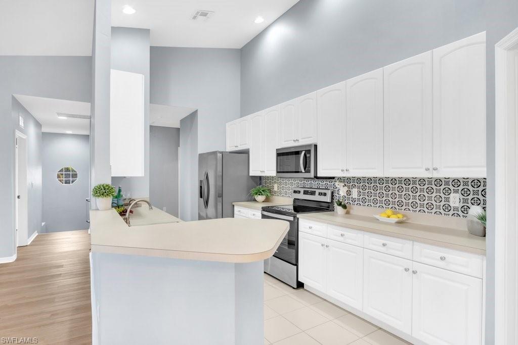 GULF HIDEAWAY - Residential