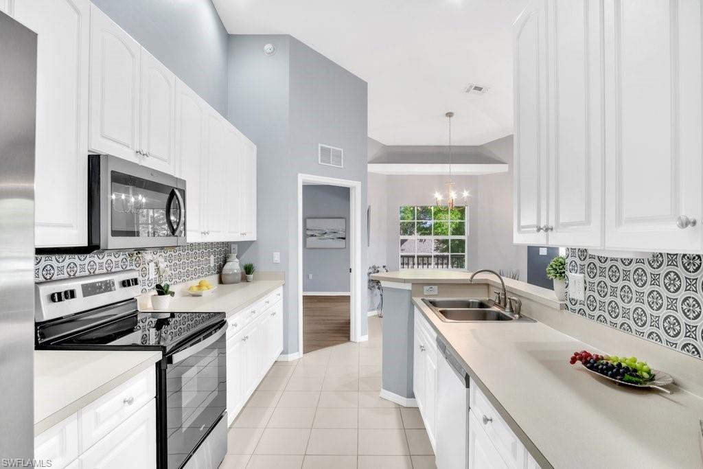 GULF HIDEAWAY - Residential