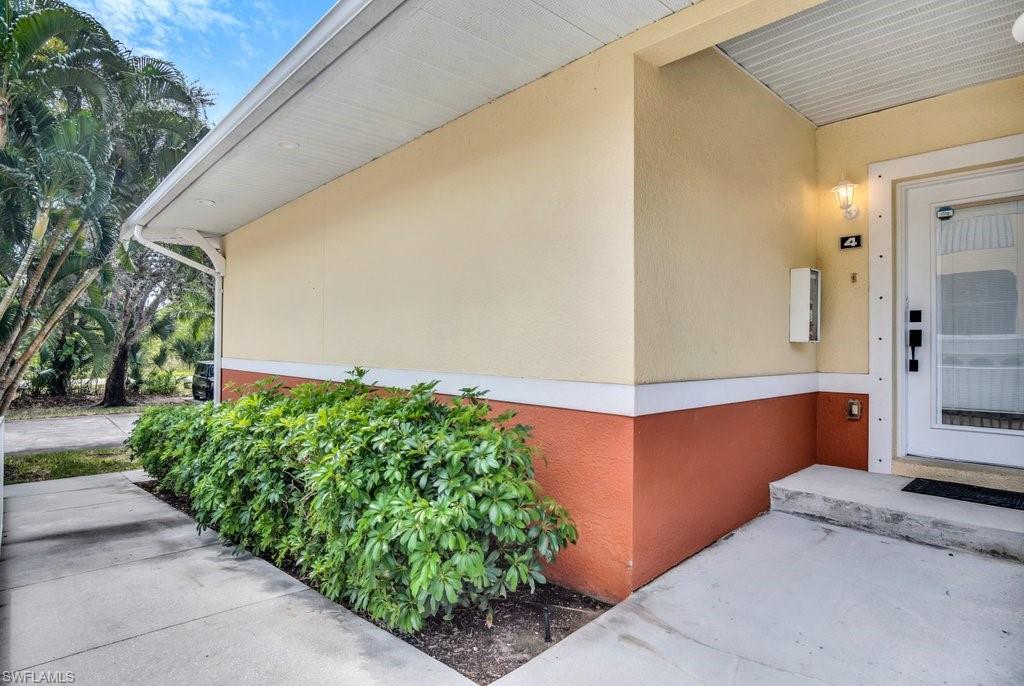 GULF HIDEAWAY - Residential