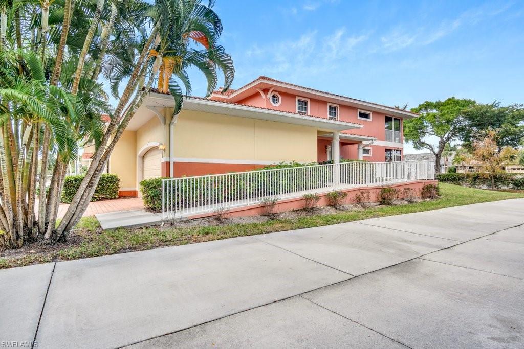 GULF HIDEAWAY - Residential