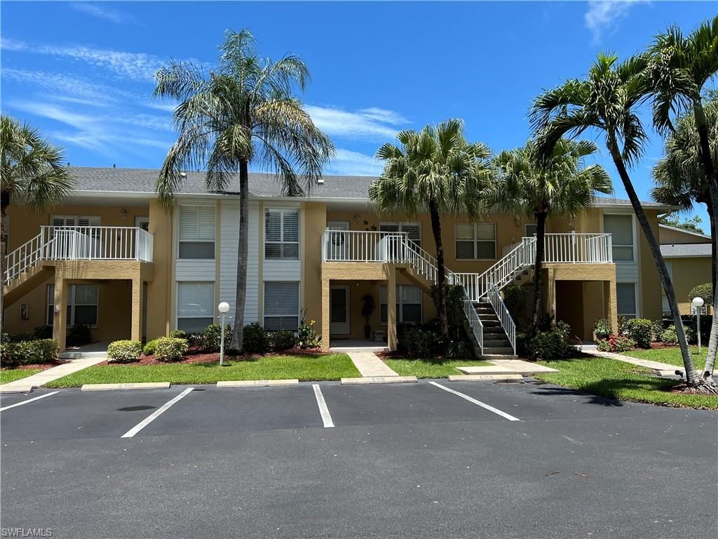 Photo of 1250 Yesica Ann CIR #E105, NAPLES, FL 34110 (MLS # 226021382)
