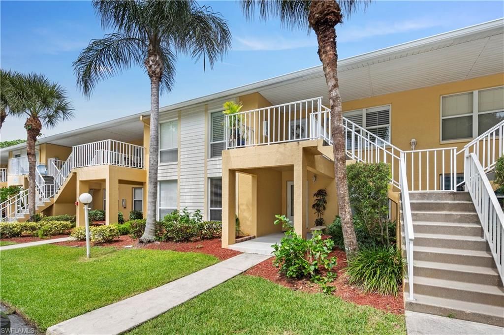 Photo of 1250 Yesica Ann CIR #E105, NAPLES, FL 34110 (MLS # 226021382)