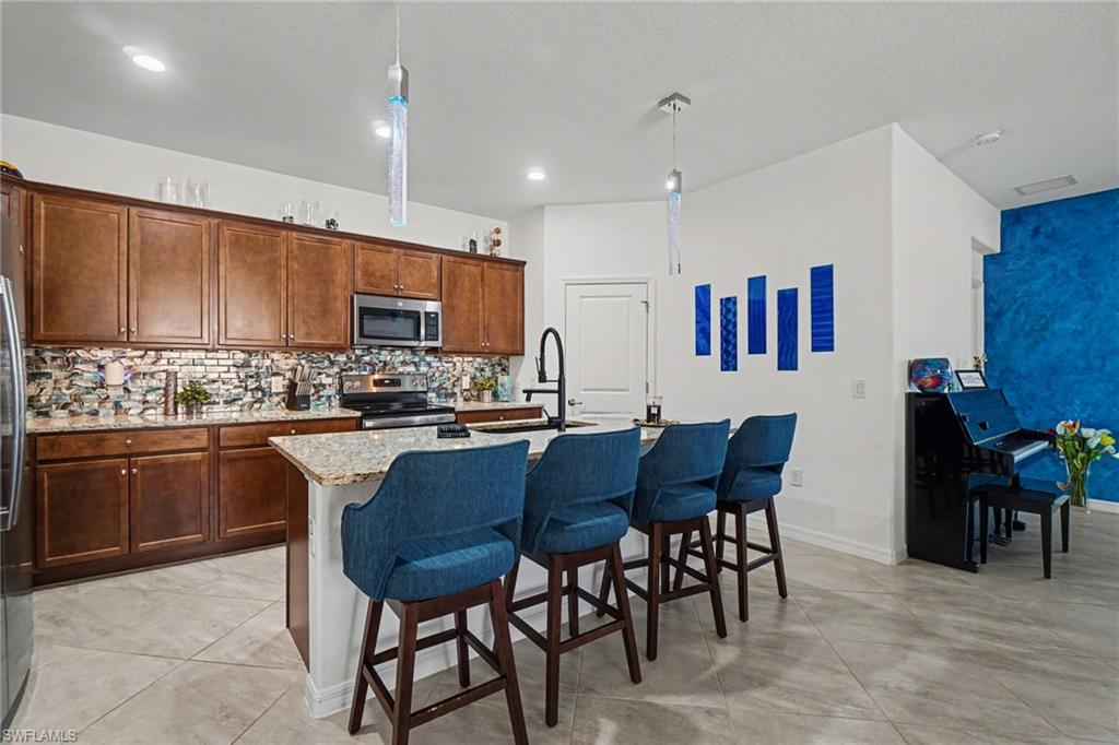 PORTICO - Residential