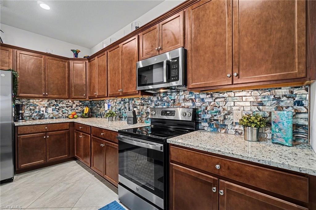 PORTICO - Residential