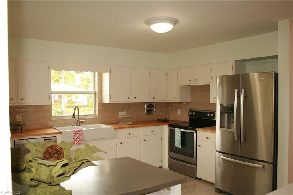 BONITA SHORES - Residential