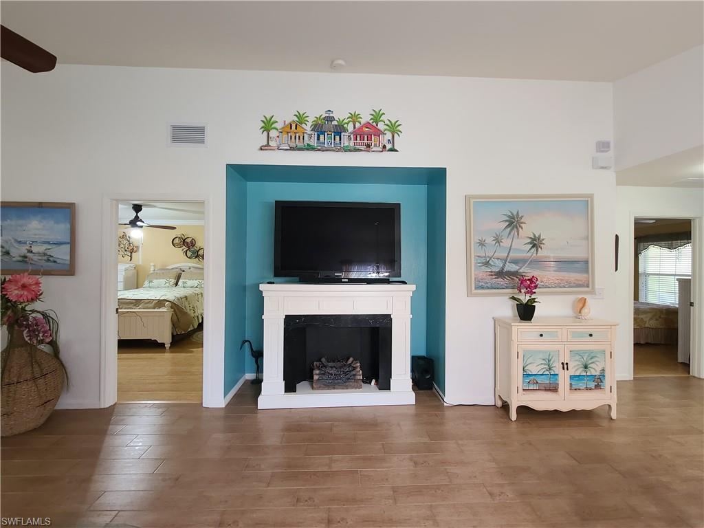 VISTANNA VILLAS - Residential Lease