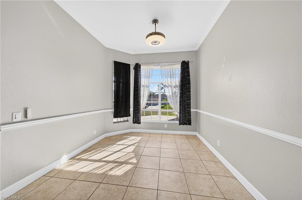 SAN CARLOS PARK - Residential