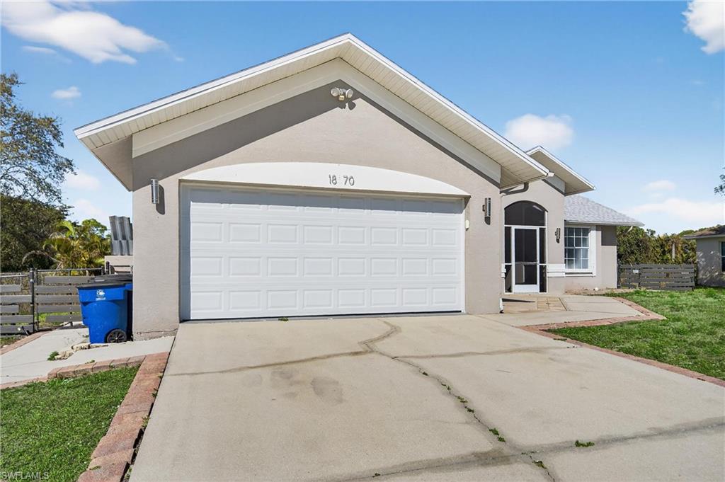 SAN CARLOS PARK - Residential