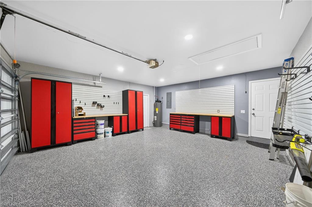 SAN CARLOS PARK - Residential