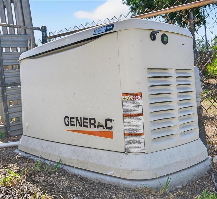 SAN CARLOS PARK - Residential