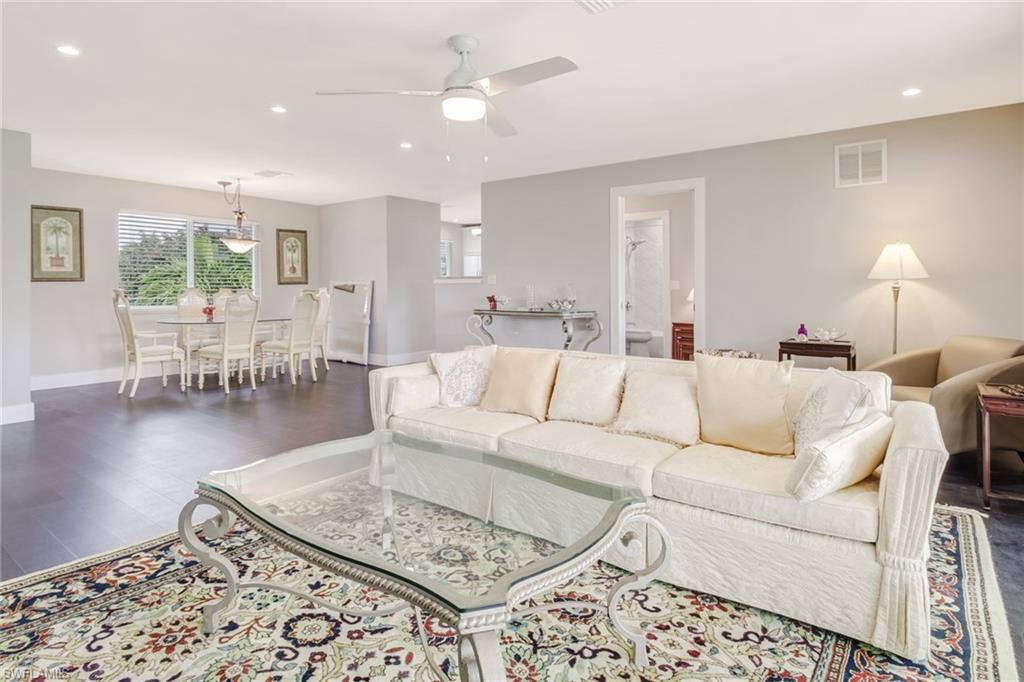 GLADES COUNTRY CLUB - Residential