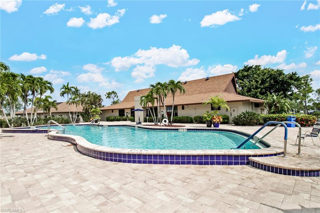 GLADES COUNTRY CLUB - Residential