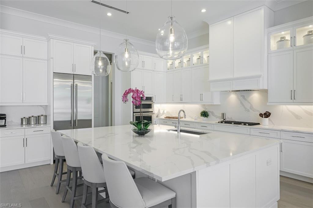 PINE RIDGE - Residential