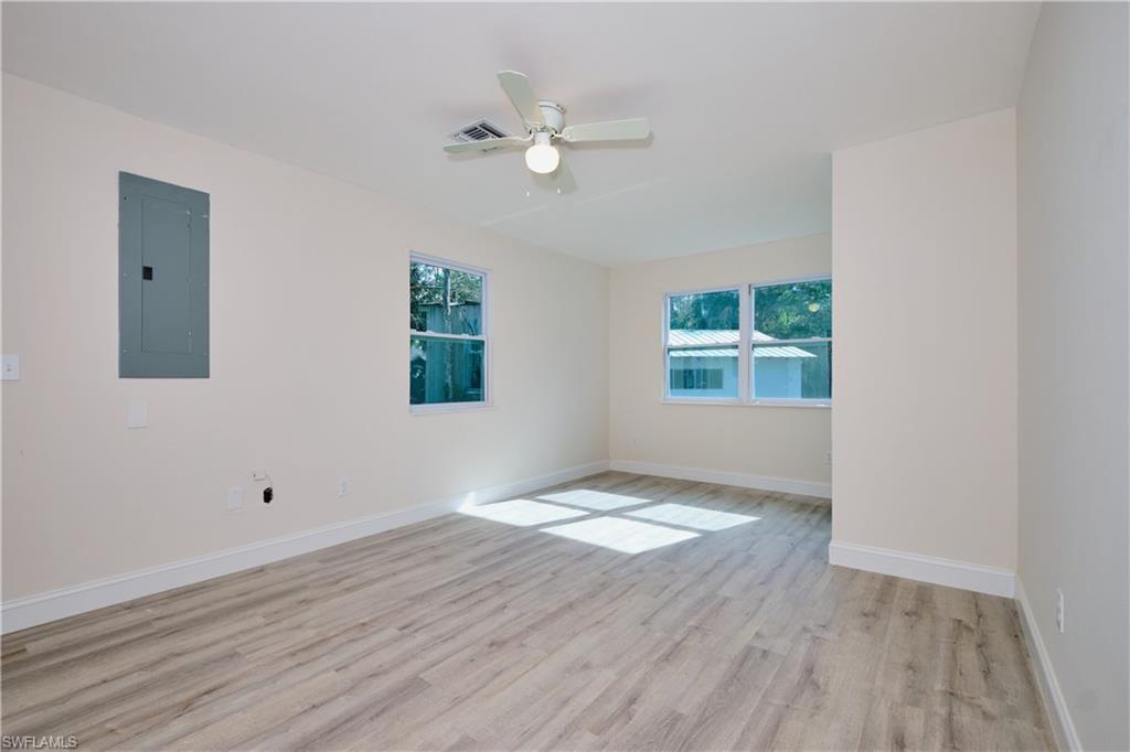 GOLDEN GATE ESTATES - Residential