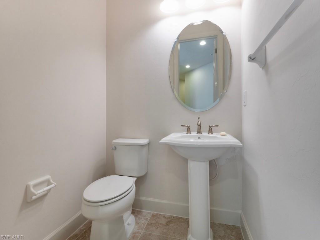 SOMERSET - Residential