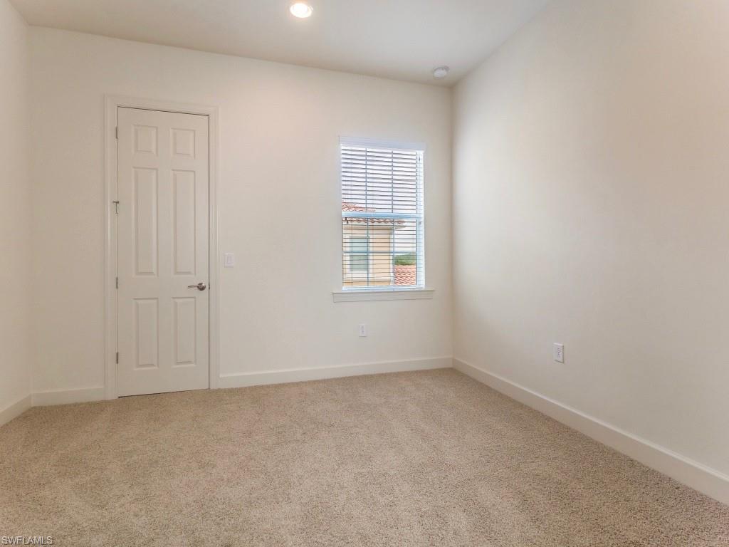 SOMERSET - Residential