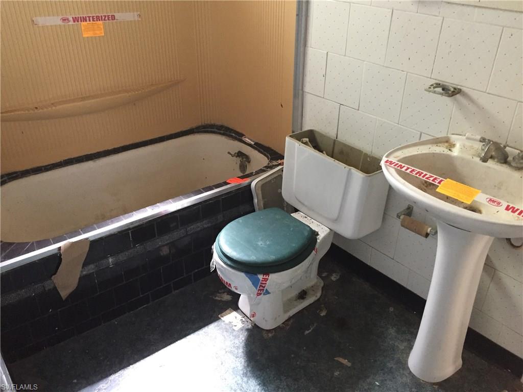 FORT MYERS - Residential