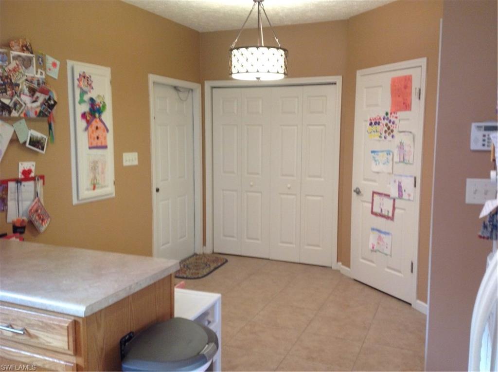 LEAWOOD LAKES - Residential