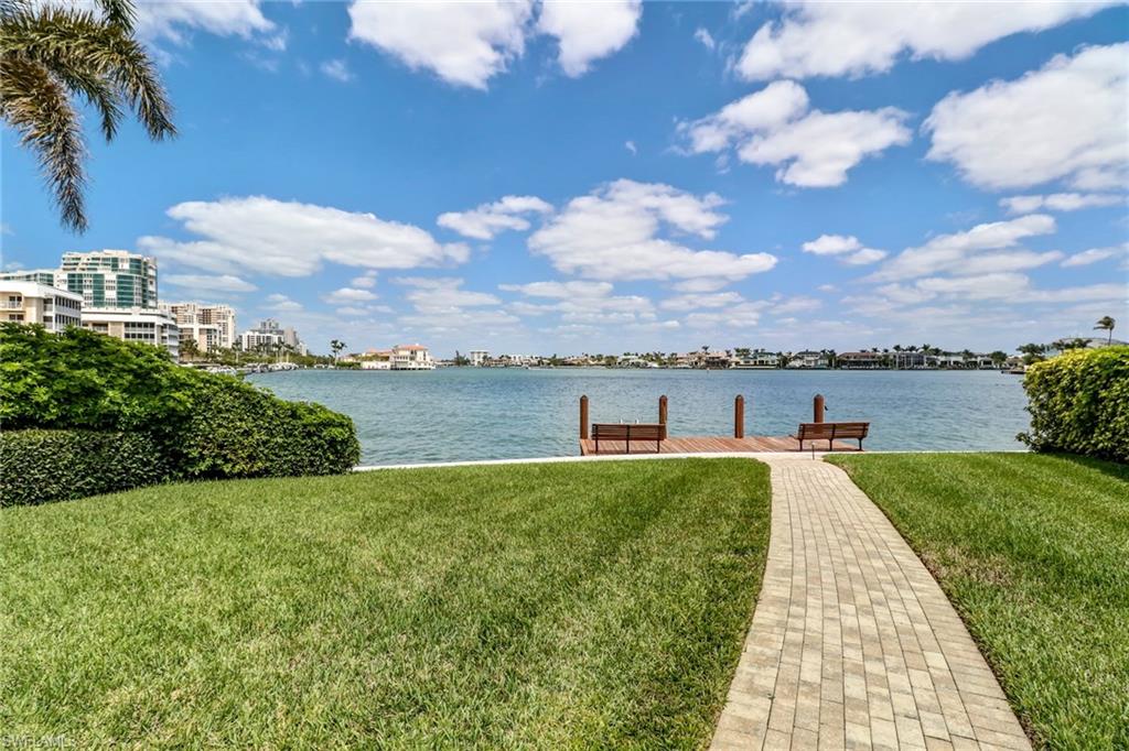 HARBORSIDE WEST - Residential