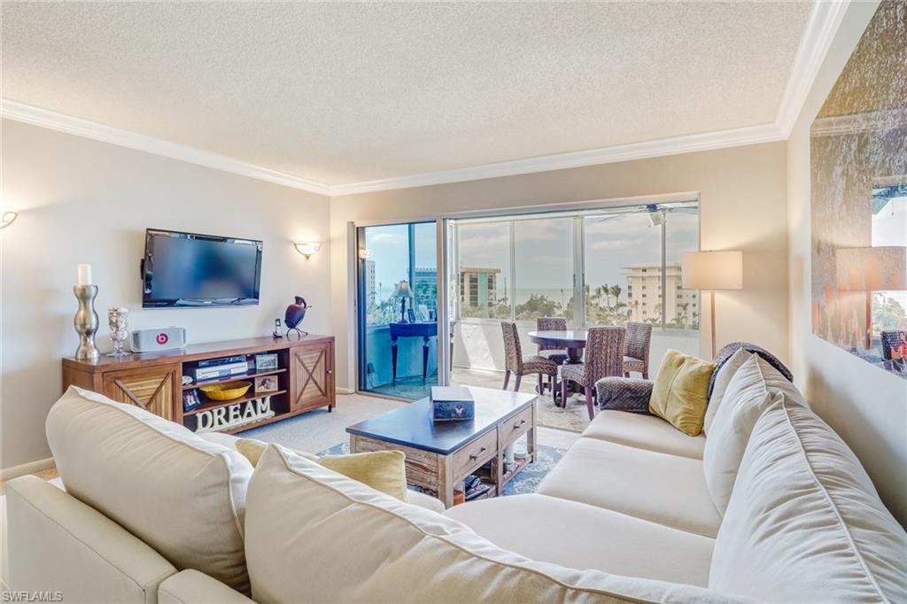 HARBORSIDE WEST - Residential