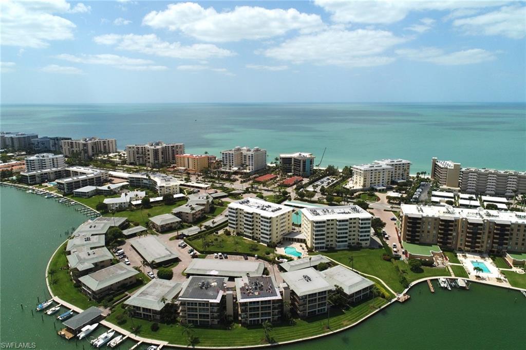 HARBORSIDE WEST - Residential