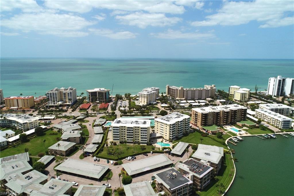 HARBORSIDE WEST - Residential