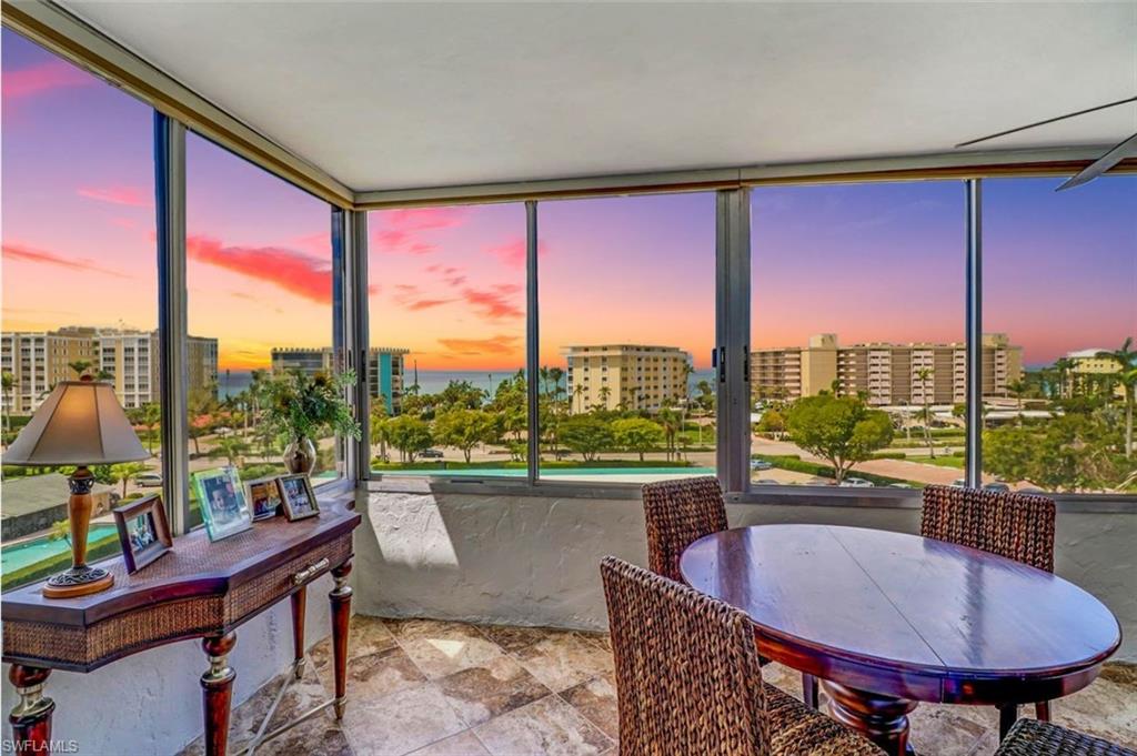 HARBORSIDE WEST - Residential