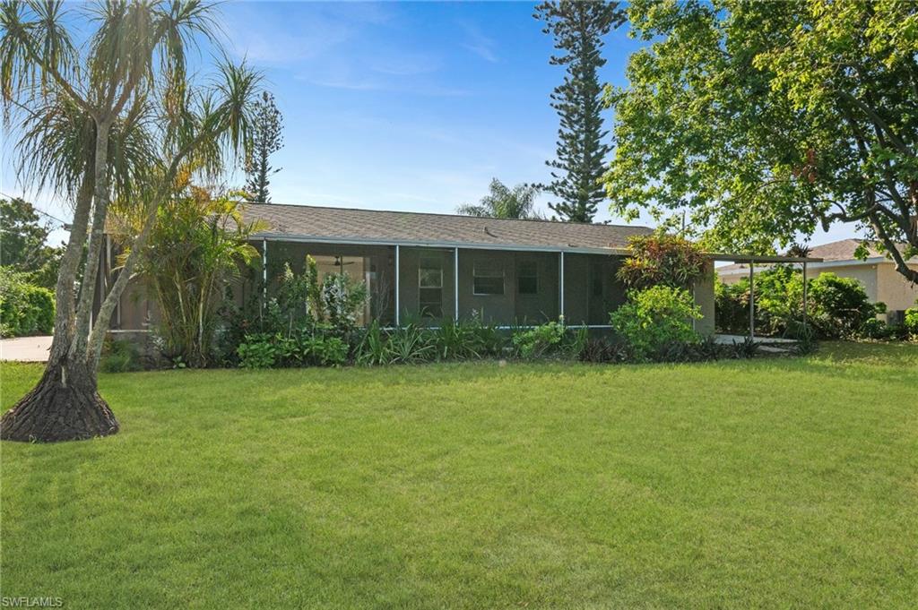 SAN CARLOS PARK - Residential