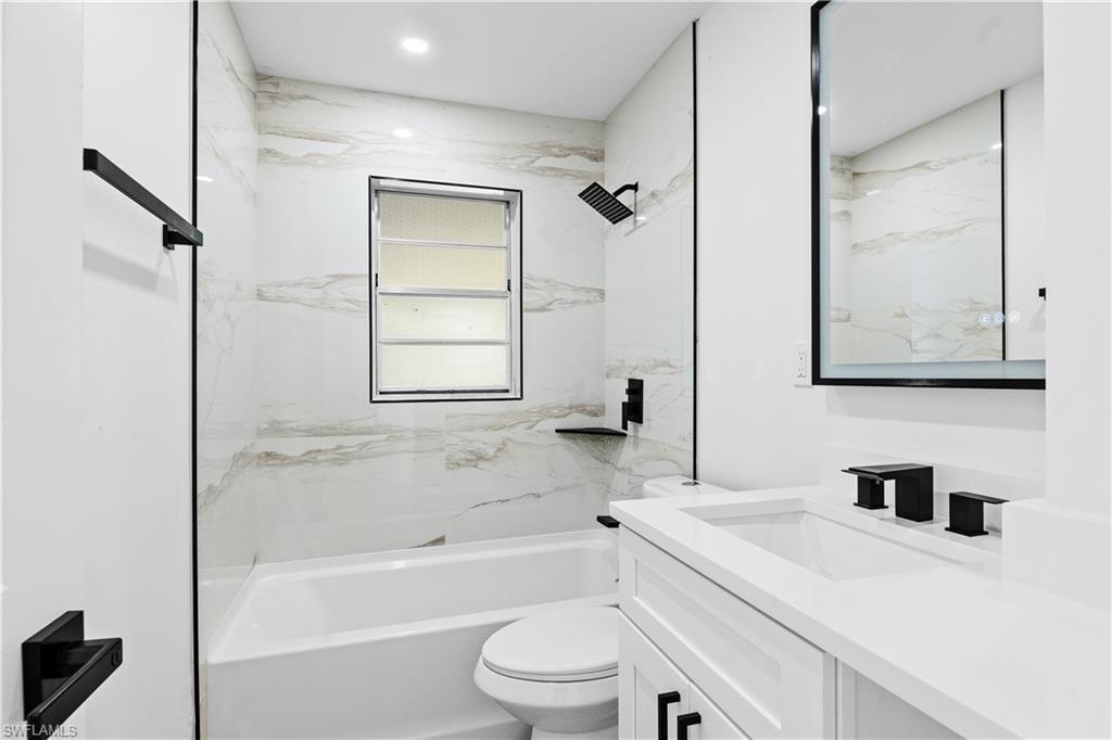 SAN CARLOS PARK - Residential