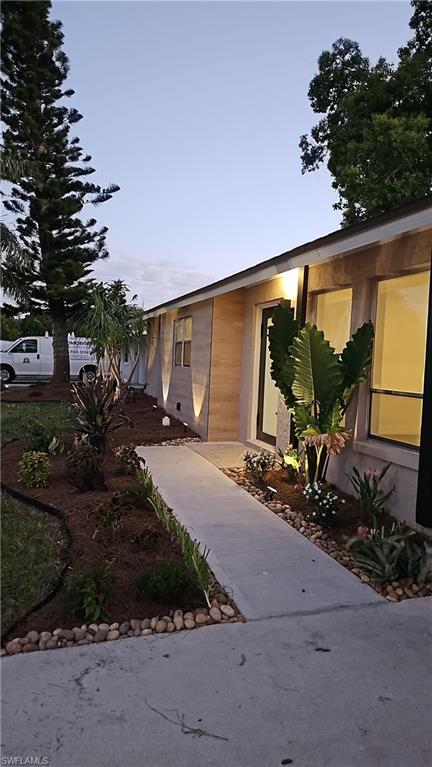 SAN CARLOS PARK - Residential