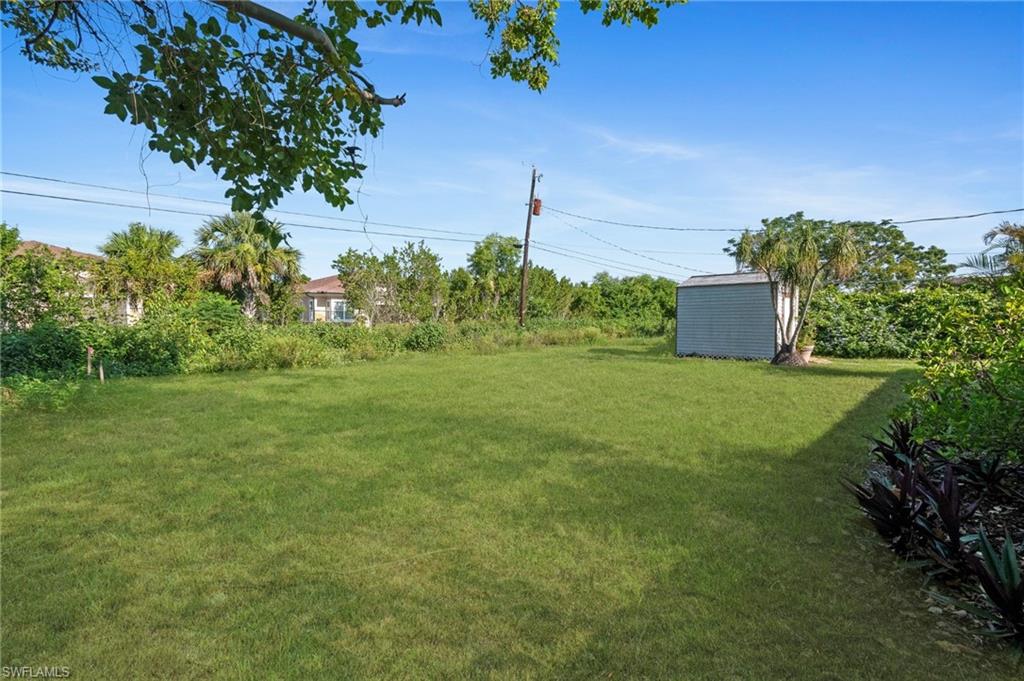 SAN CARLOS PARK - Residential