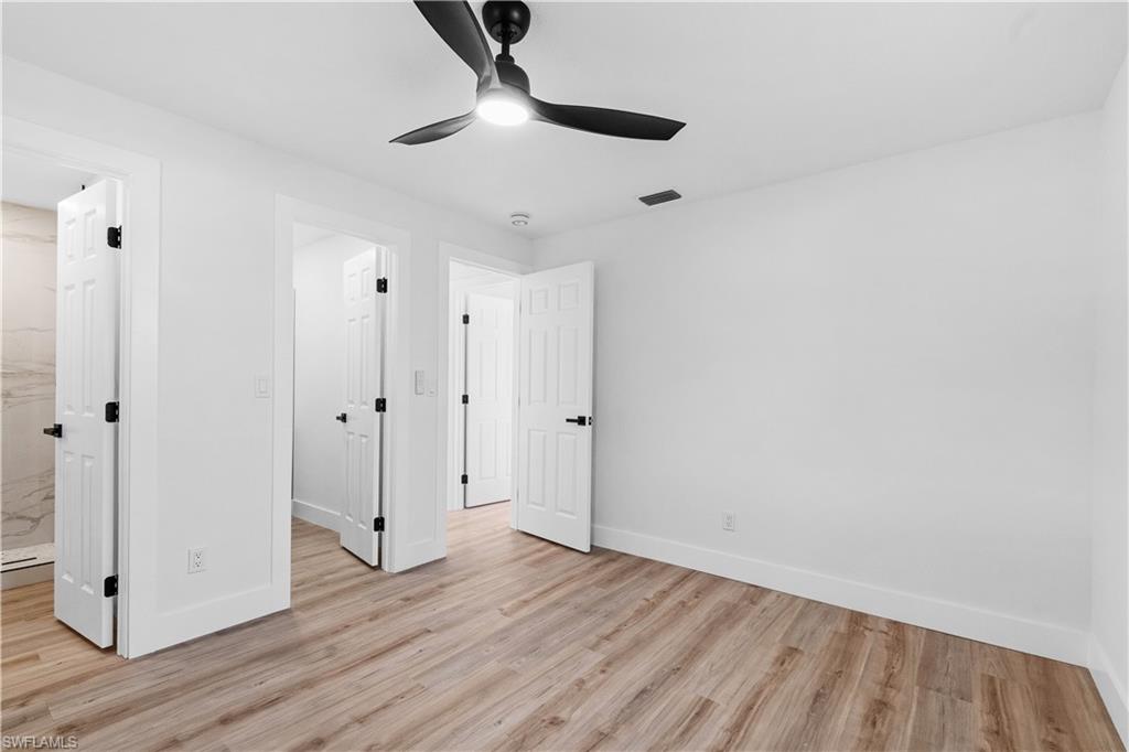 SAN CARLOS PARK - Residential