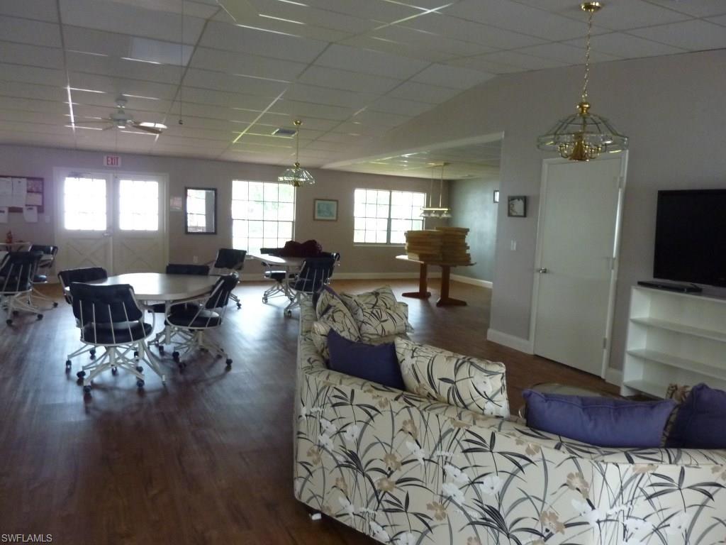 CYPRESS LAKES MANOR NORTH - Residential