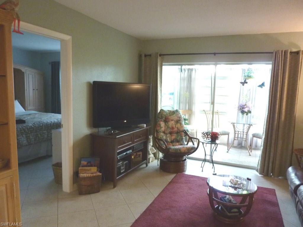 CYPRESS LAKES MANOR NORTH - Residential