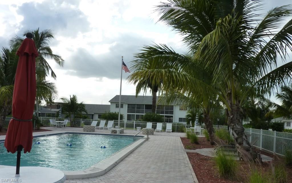 CYPRESS LAKES MANOR NORTH - Residential