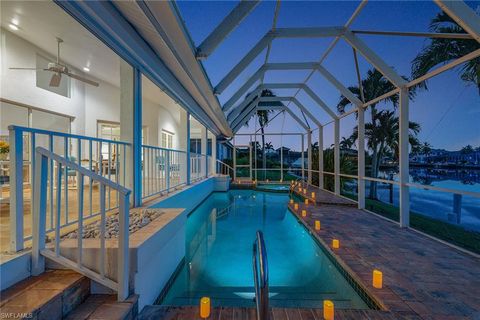 A home in MARCO ISLAND