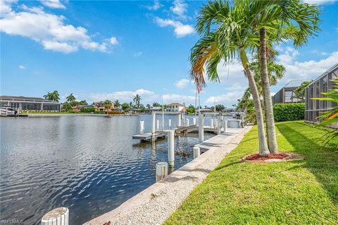 A home in MARCO ISLAND